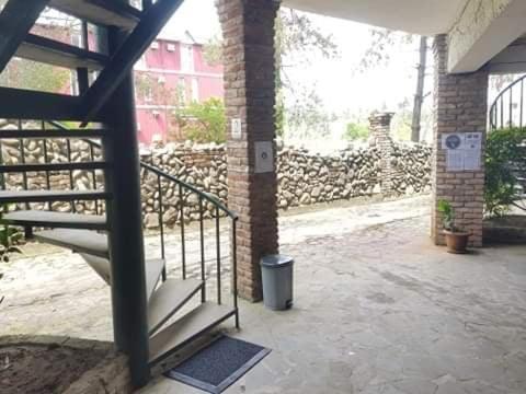 Old House Hotel Ureki Bagian luar foto