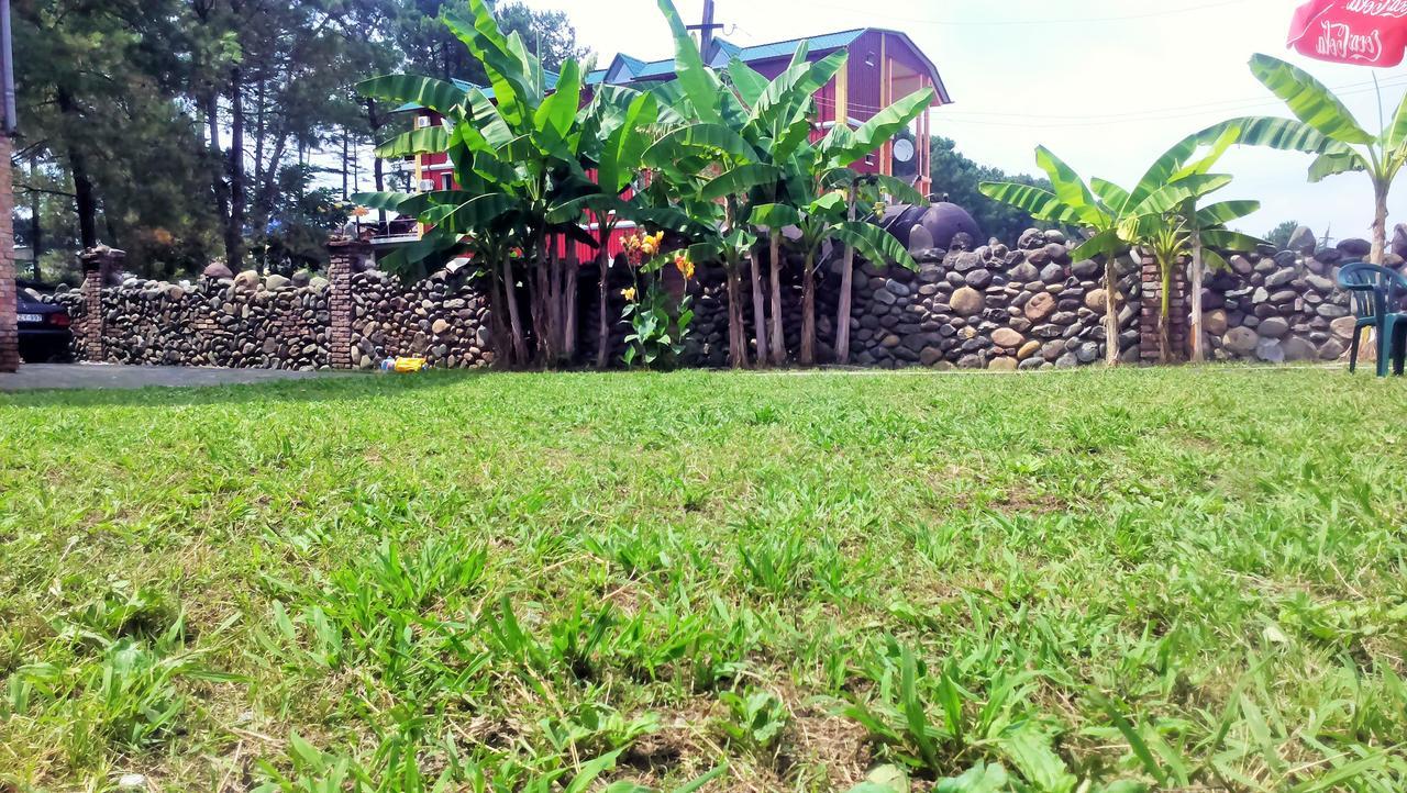 Old House Hotel Ureki Bagian luar foto